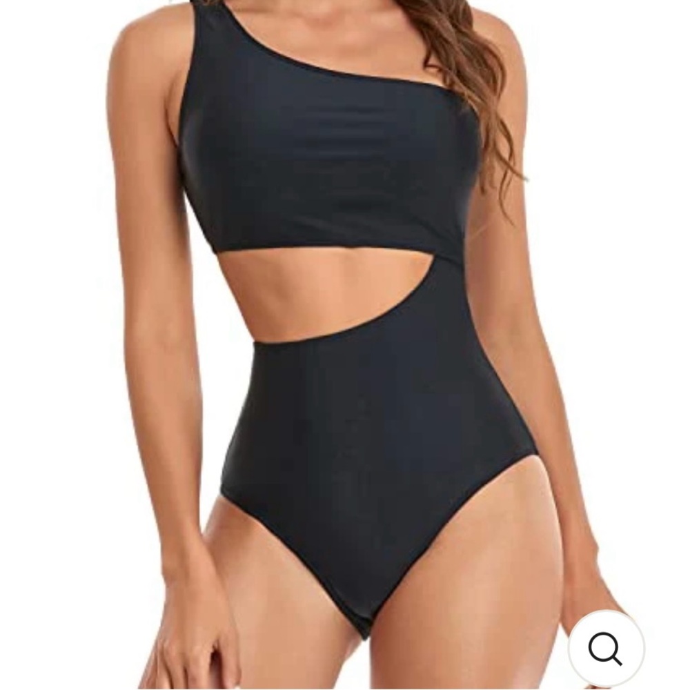 Monokini size Large NWT